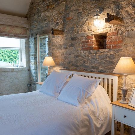 Bed and Breakfast The Barn At Amberwell Ditcheat Esterno foto